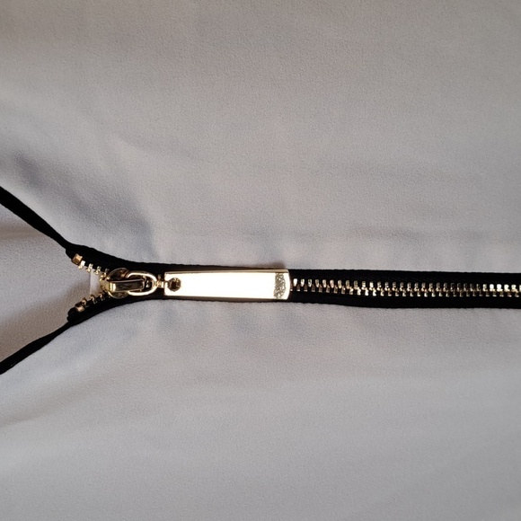 Tacera womans size Medium 3/4 sleeve dress shirt gold zip front lightweight - Picture 2 of 8